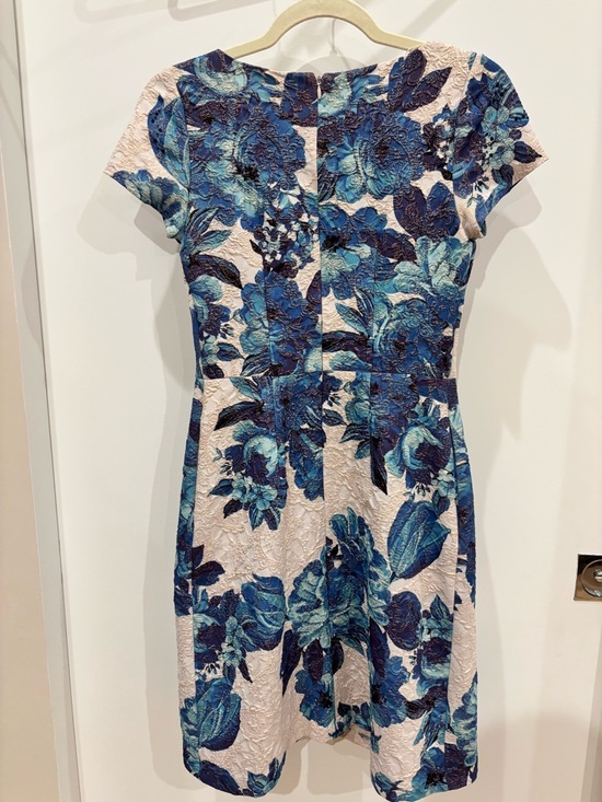 Adrianna Papell Blue Floral Midi Dress on Cream Ground - Size 2 - Picture 2 of 5